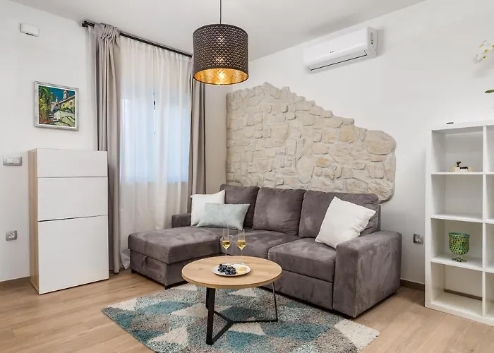 New Cosy Ivan Apartment *